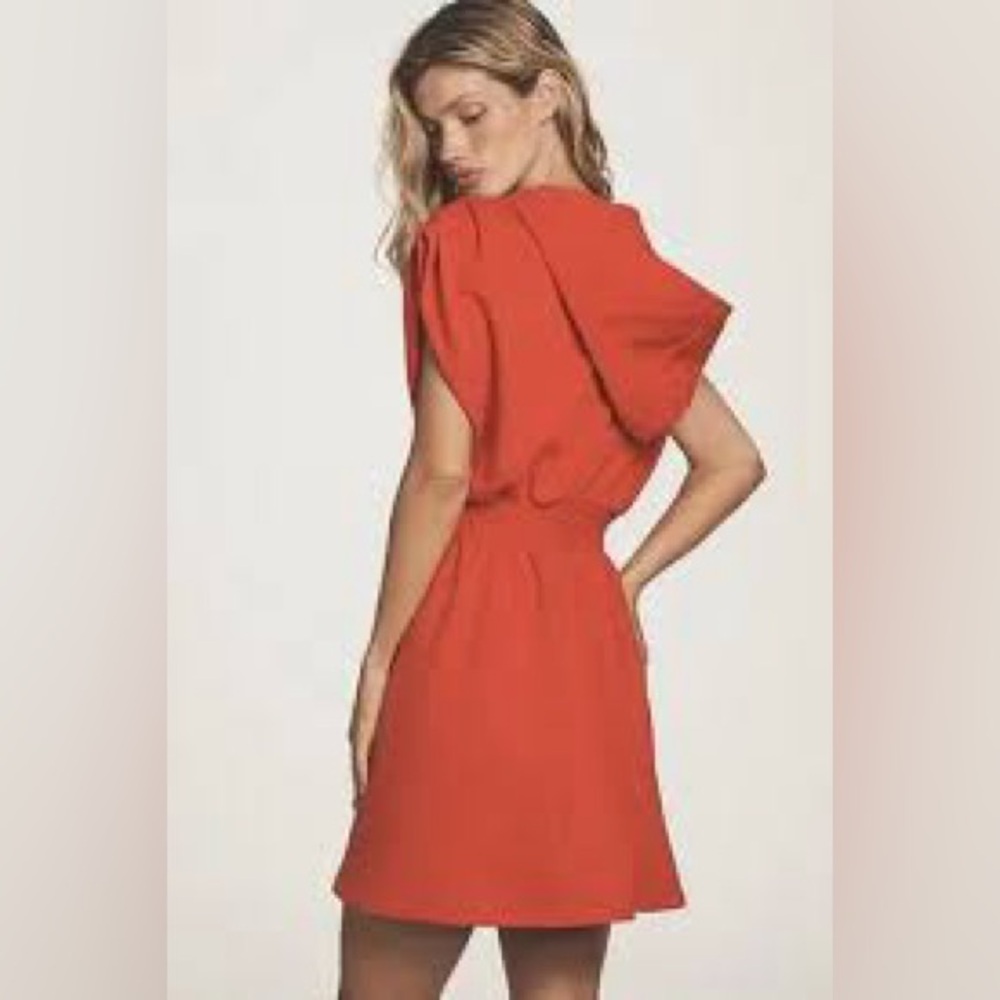 🛑 1 hour sale. NWT. Anthropologie, Daily Practice, M, Vibrant Orange V-Neck